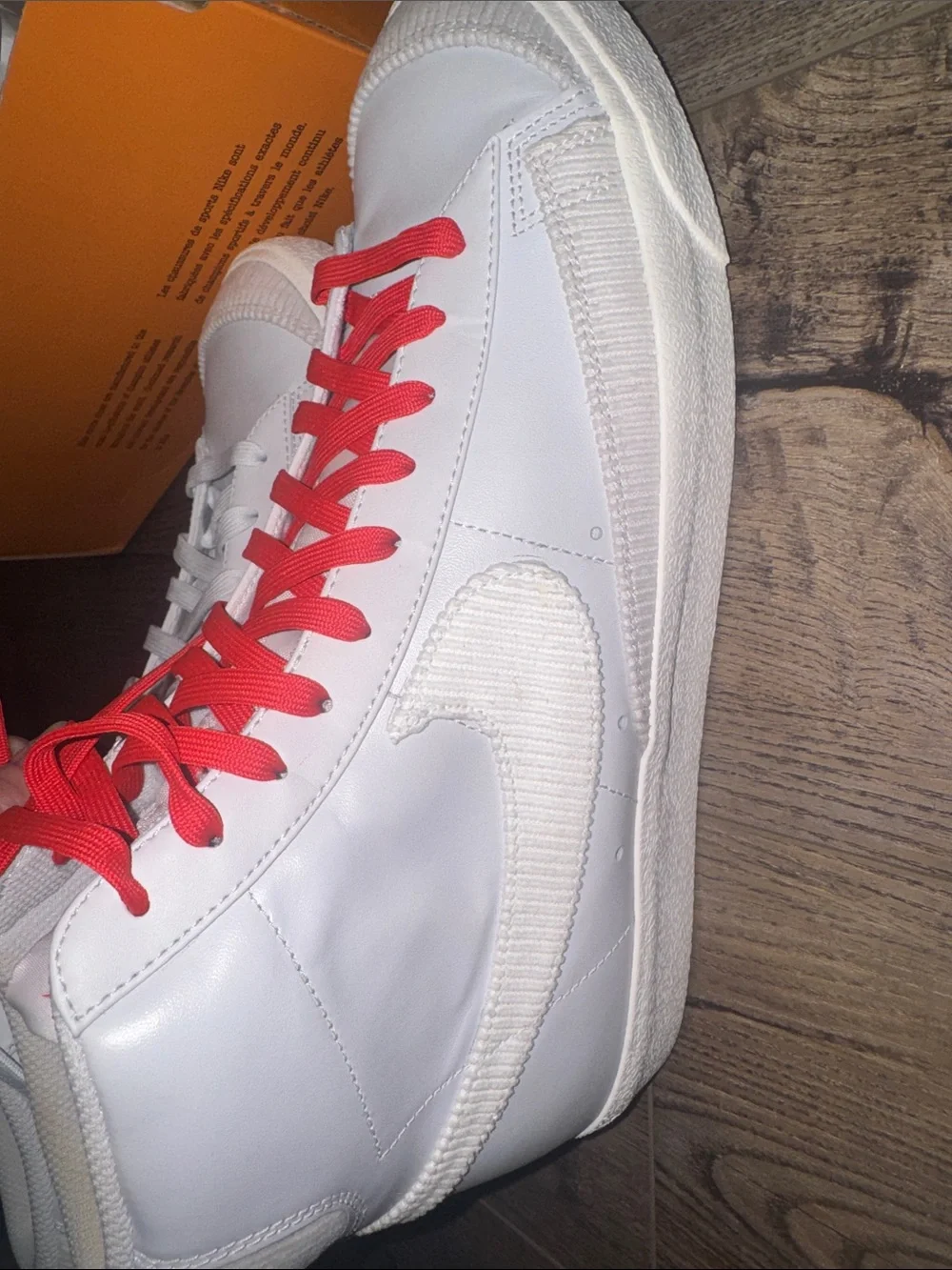Nike Blazer Mid ‘77 EMB